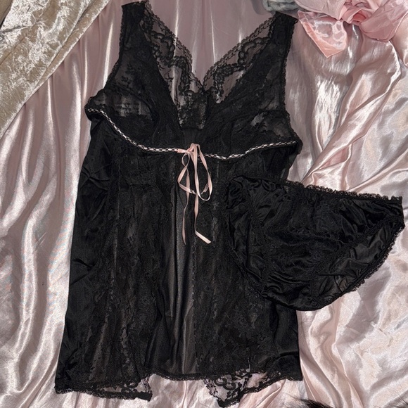 Vanity Fair Lingerie Set (Rare & Vintage but New & Unused) - Picture 1 of 11